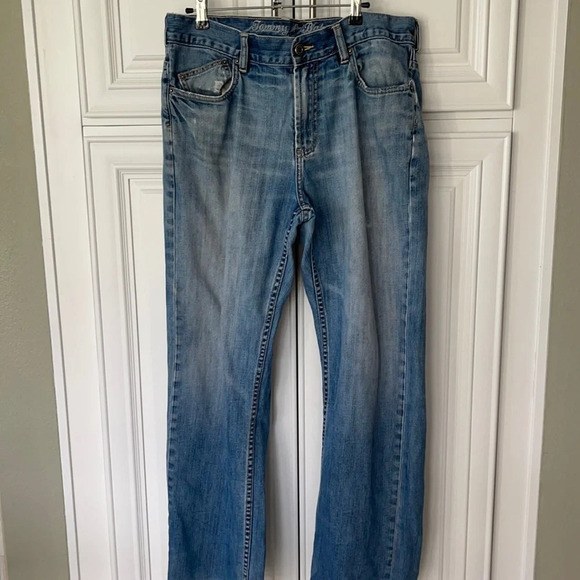Tommy Bahama Other - Tommy Bahama standard Jeans Size 35/30